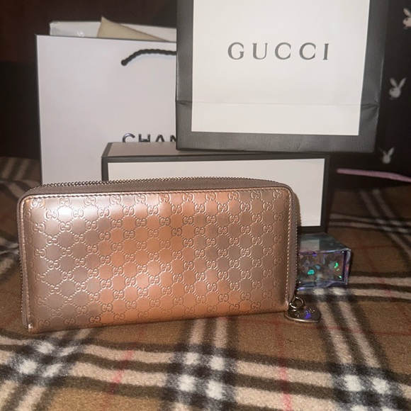 ✨Guccissima logo patent leather zippy wallet - Picture 2 of 8